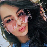 Modische quadratische Sonnenbrille für Damen mit Metallrahmen